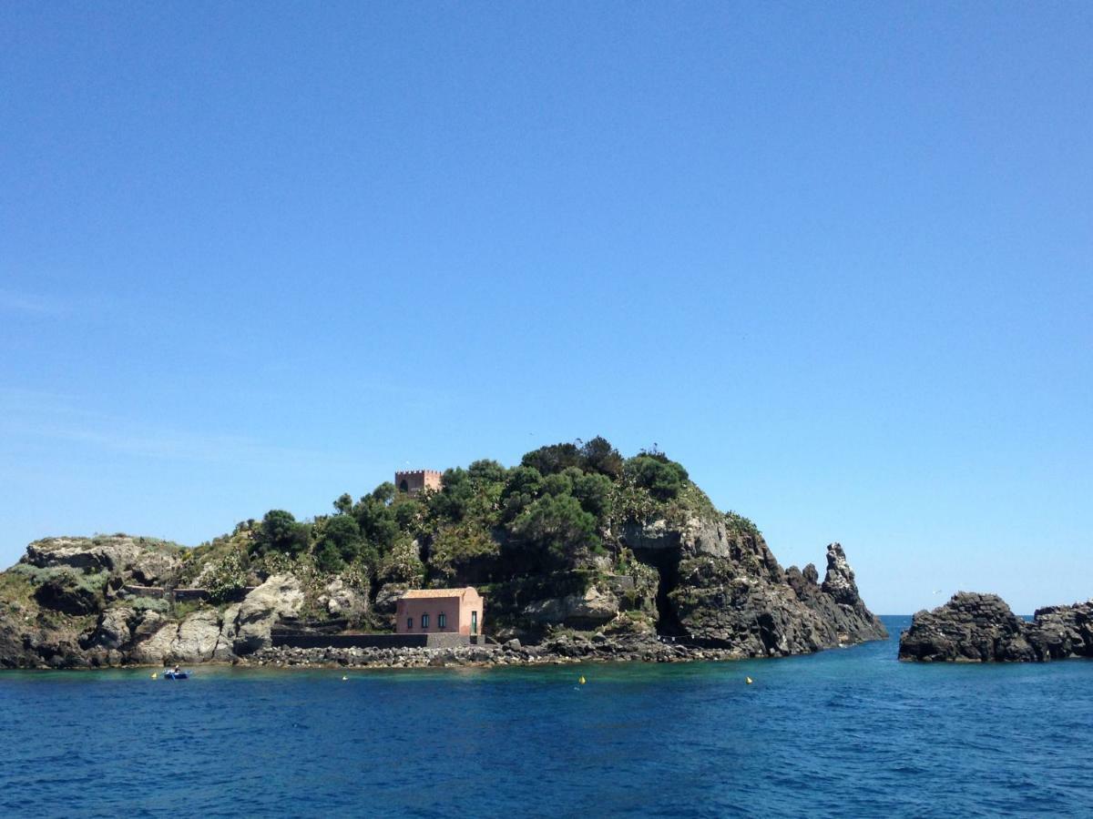 B&B Vicolo Del Chiostro Aci SantʼAntonio Exteriér fotografie